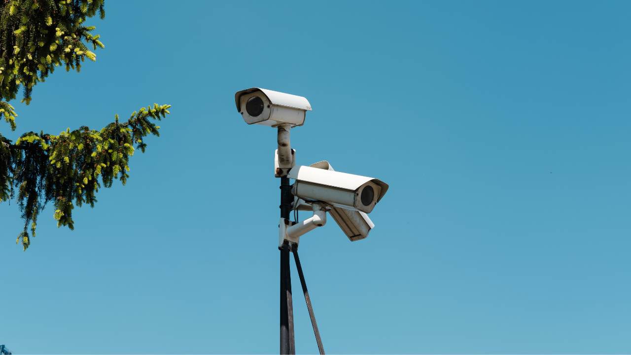 CCTV cameras that use a cloud system